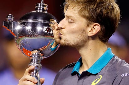 David Goffin se llevó el título tras vencer 6-3, 7-5 al francés Adrian Mannarino. (AP)