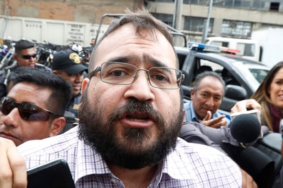 La Fiscalía General del Estado de Veracruz dio un plazo de 90 días al ex gobernador Javier Duarte de Ochoa o a cualquiera de sus familiares a reclamar los objetos. (ARCHIVO)