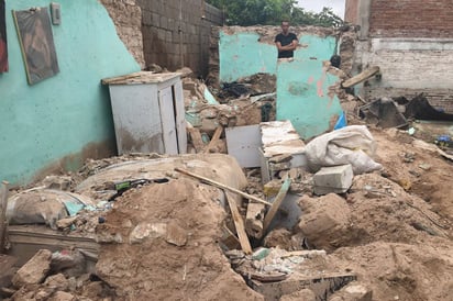 Derrumbes. Así quedaron las casas de la zona de El Huarache, Villa de Guadalupe y la Ferrocarrilera, principalmente, tras lluvia. (EL SIGLO DE TORREÓN) 