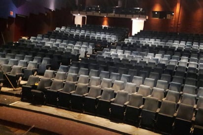 Recuento. No fueron graves los daños que dejó la inundación en el teatro Alvarado. (EL SIGLO DE TORREÓN) 