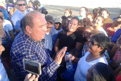 Recursos. Integrantes de Antorcha Campesina de San Pedro exigen que se concluyan las obras que se les autorizaron. (EL SIGLO DE TORREÓN) 