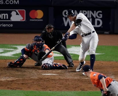 Aaron Judge parece que despierta a la ofensiva, pegó cuadrangular y doble y produjo dos carreras en la victoria de los Yanquis sobre Astros. (AP)