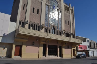 Variado. El teatro Martínez tendrá una variada actividad para el penúltimo mes del año.