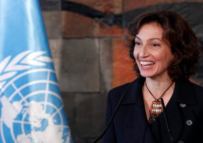 En un comunicado, la UNESCO recordó que el pasado 13 de octubre los integrantes del Consejo Ejecutivo habían propuesto a Azoulay para suceder a Irina Bokova (Bulgaria) en el cargo. En el acto, Zohour Alaoui, presidenta de la XXXIX reunión de la Conferencia General felicitó a la francesa por el nombramiento. (AP)
