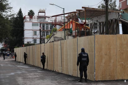 Lo anterior con el propósito de aclarar la información pública que se ha difundido con motivo de la tragedia que tuvo lugar en el Colegio Rébsamen por el sismo del 19 de septiembre. (ARCHIVO)