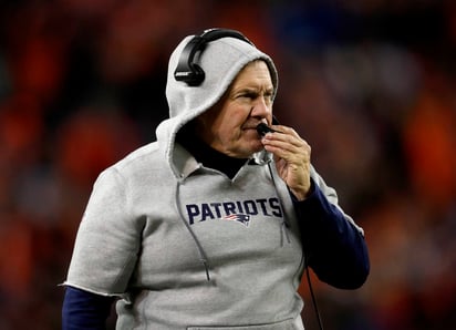 El coach de los Patriotas se dijo afortunado por no vivir un sismo. Belichick no tiene prisa por regresar