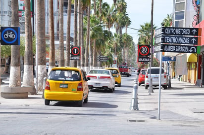 Desperdicio. Para la Canacoto, abrir carril peatonal del Paseo Morelos para los vehículos sería retroceder y perder recursos. (FERNANDO COMPEÁN)