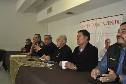 Ordenación. Presenta monseñor José Guadalupe Galván, detalles de la ceremonia de Ordenación Episcopal de don Luis Barraza. (GUADALUPE MIRANDA)