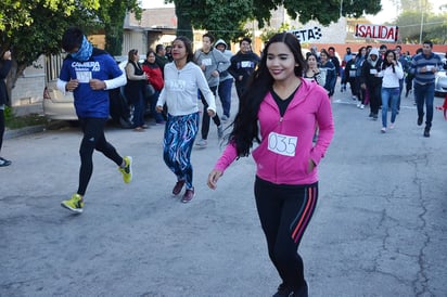 El recorrido se disputó bajo una agradable temperatura y con el lema de “camina – trota – corre”, considerando los corredores que más allá de la competencia, lo verdaderamente importante en esta ocasión era el ayudar al CAM