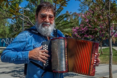 'Hay que progresar, no estar con lo mismo. He tenido cosas buenas y malas con este disco, y eso que tiene 20 días de haber salido, pero yo sé que eso se supera con el tiempo y cuando se empieza a escuchar más'. (EL UNIVERSAL)