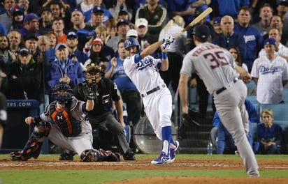 Verlander se queda corto