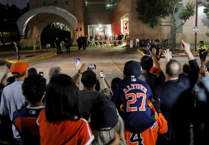 Hoy no habrá clases en las escuelas para que todos vayan al desfile. Miles celebrarán con los campeones