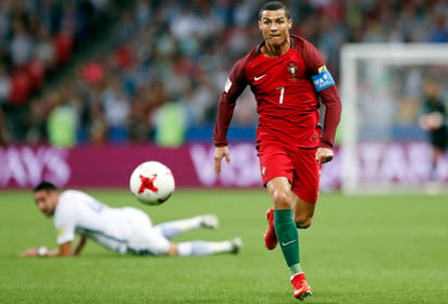 Cristiano Ronaldo, el indiscutible líder de Portugal, la actual campeona de Europa, desafía a la selección española en el grupo B del Mundial de Rusia 2018.