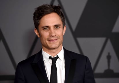 Faceta. El actor Gael García rueda desde hace días en locaciones de Xochimilco. 