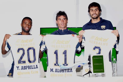 Fueron presentados oficialmente el colombiano Yuber Asprilla, el argentino Matías Alustiza y el español Arribas con el conjunto universitario.