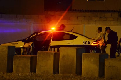 Agresor. La Policía Municipal  detuvo a agresor de dos policías, a quien sorprendieron en azoteas de Quinta Nogales.