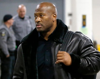 James Harrison jugó 14 temporadas con los Steelers de Pittsburgh. (AP)