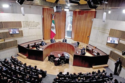 La Sala Superior del Tribunal Electoral del Poder Judicial de la Federación (TEPJF) revocó reformas al Reglamento de Fiscalización del INE en las que se reforzaba la prohibición a entregar cualquier tipo de propaganda. (ARCHIVO)