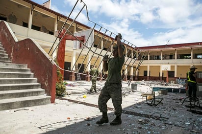 Se tienen censados 209 planteles educativos con daños graves; cuatro mil 296 con daños severos o moderados y 11 mil 566 con daños ligeros o menores. (ARCHIVO)