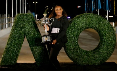 El año pasado, Williams derrotó a su hermana mayor Venus en la final, antes de revelar que había disputado el certamen pese a tener más de dos meses de su primer embarazo. (AP)