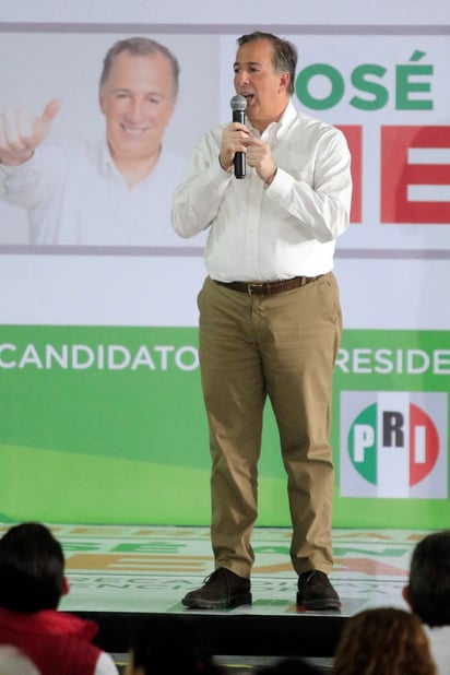 El precandidato del PRI a la Presidencia de la República, José Antonio Meade Kuribreña, llegó esta mañana al Aeropuerto Internacional de Monterrey, Nuevo León, para trasladarse a Saltillo, Coahuila. (ARCHIVO)