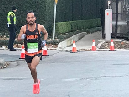 Pese a correr a una baja temperatura, el lagunero dio su mejor esfuerzo en la prueba internacional al lado de corredores africanos. Ortiz fue el mejor atleta mexicano en Houston