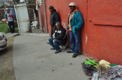 La mayoría de las personas atendidas fueron enviadas a los albergues por unidades de Protección Civil o Bomberos e incluso por su propio pie. (EL SIGLO DE TORREÓN)