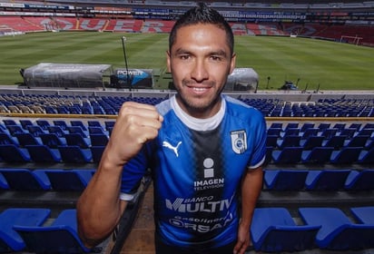 El peruano Joel Sánchez es el quinto refuerzo de los Gallos Blancos de Querétaro. El inca llega procedente del Sporting Cristal. (Cortesía)