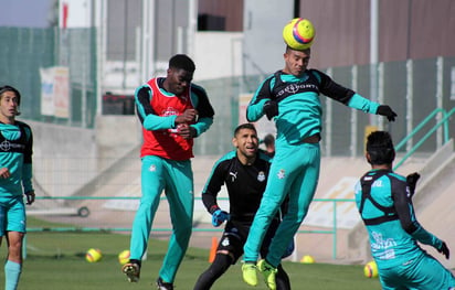 Los Guerreros del Santos Laguna entrenaron ayer en el Territorio Santos Modelo. (Fotografía de cortesía)