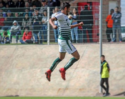 El producto de las fuerzas básicas de Santos Laguna, Adrián Lozano Magallanes, fue llamado al representativo nacional que trabaja en las instalaciones del Centro de Alto Rendimiento de la Federación Mexicana de Futbol, en la Ciudad de México. (ESPECIAL)