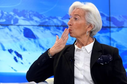 Dinamismo. El FMI, que preside Christine Lagarde, estimó una drástica caída en el dinamismo de los precios. (EFE)