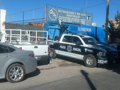 El hallazgo provocó la movilización de los elementos de la Dirección de Seguridad Pública Municipal. (EL SIGLO DE TORREÓN)