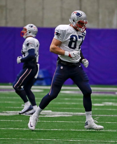 Los Patriots entrenaron un par de horas. (ARCHIVO)