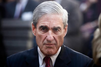 Preocupados. Abogados aconsejan al mandatario evitar entrevistarse con el fiscal especial Robert Mueller, según NYT. (AP)