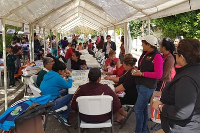 Brigada. Personal del DIF de Lerdo estuvo realizando acciones en La Rinconada. (EL SIGLO DE TORREÓN) 