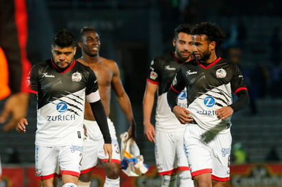 César Cercado (i) y Jordan Sierra (d), del Lobos BUAP. (Jam Media)