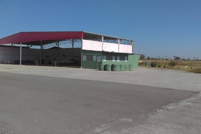 Aeropuerto. Dijeron que harían un espacio digno para los militares, pero hasta ahora nada. (EL SIGLO DE TORREÓN)