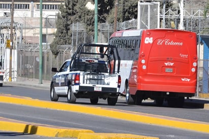 Detenida. Descubren a mujer robando mercancía, fue detenida por la Policía Municipal. 