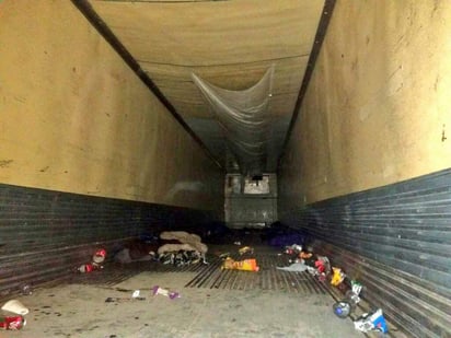 En el municipio de Camargo, Tamaulipas, 103 personas de origen extranjero fueron aseguradas en la caja de un tráiler. (ARCHIVO)