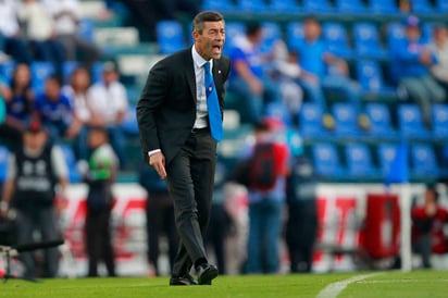 El Cruz Azul de Pedro Caixinha está en el lugar 15 con 8 puntos y se enfrenta mañana a Santos en el Corona. (Jam Media)