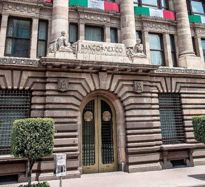 Banxico mantuvo su pronóstico para el Producto Interno Bruto (PIB) en un rango de entre 2% y 3% para este año. (ARCHIVO) 