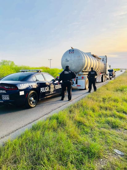 Los hechos se registraron sobre el kilómetro 127+250 de la carretera Monterrey-Reynosa en el tramo China-La Sierrita. (ESPECIAL) 