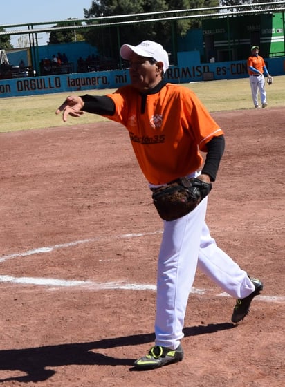 Semana a semana se ven grandes encuentros de la pelota blanda.