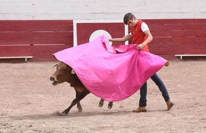 Luego de torear algunos festivales y encierros privados, Gilio Quintero hoy se vestirá de luces en casa. (Archivo)