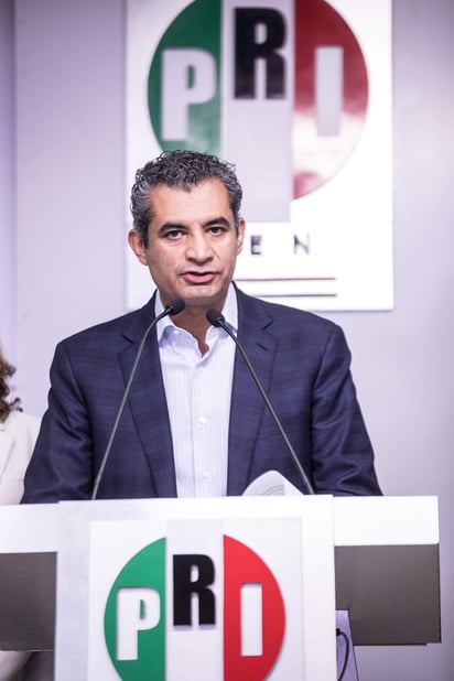 El presidente nacional del PRI, Enrique Ochoa Reza, afirmó que de ahora en adelante, todos los candidatos y candidatas que postule este instituto político o por coalición estarán sometidos a la revisión de la Comisión de Ética, del Revolucionario Institucional. (ARCHIVO)