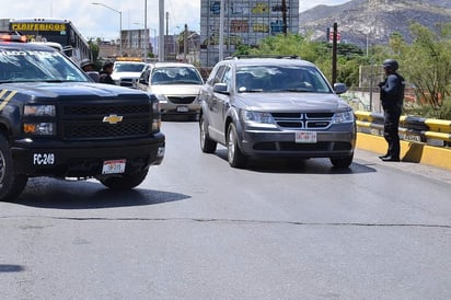 Declaró válida la revisión de personas y vehículos por parte de policías sin previa autorización judicial. (ARCHIVO)