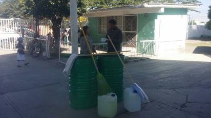 Campaña. Empresas han donado artículos y materiales, lo cual ha permitido ampliar las labores. (EL SIGLO DE TORREÓN)