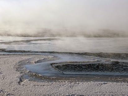 Durante este invierno se registraron los niveles más bajos de extensión del hielo marino en el Ártico. (ARCHIVO)