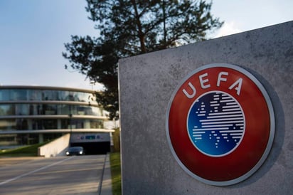 La UEFA prepara algunos cambios en la reglamentación de competencias europeas bajo su cargo. (ARCHIVO)