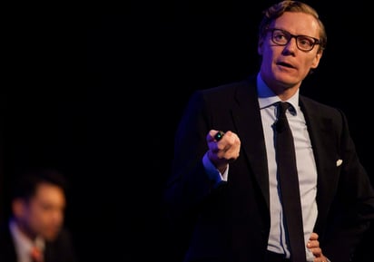 En septiembre pasado, Alexander Nix, el fundador de Cambridge Analytica actualmente suspendido viajó a México para participar en una conferencia de tecnología. (EFE)